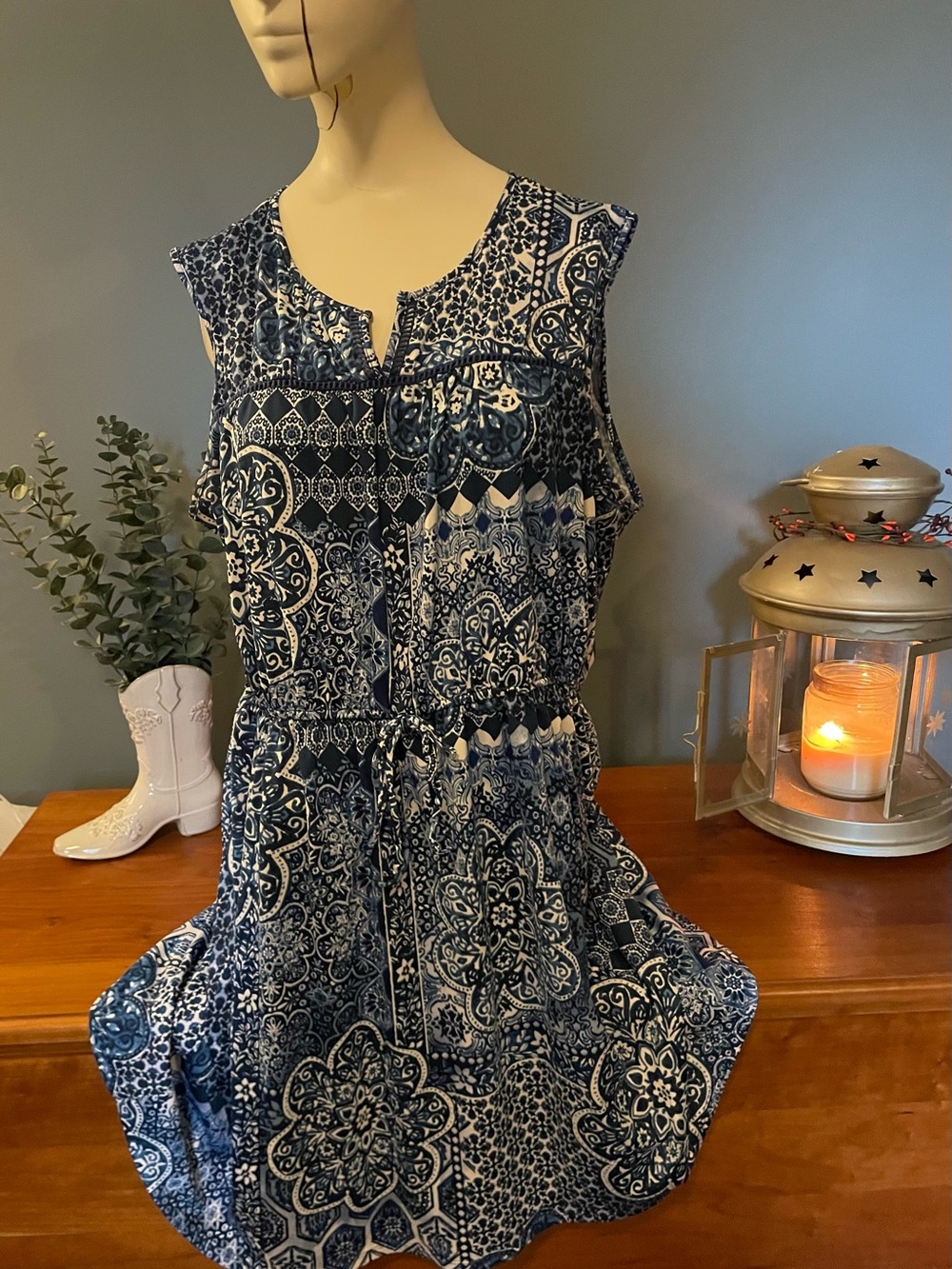 PerSeption Concept Navy and White Printed Midi Dress. X-Large